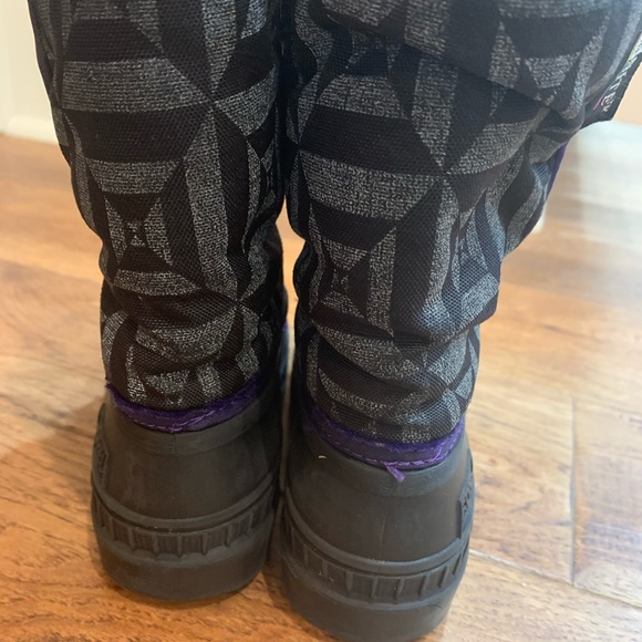Sorel toddler snow boots - Picture 4 of 4